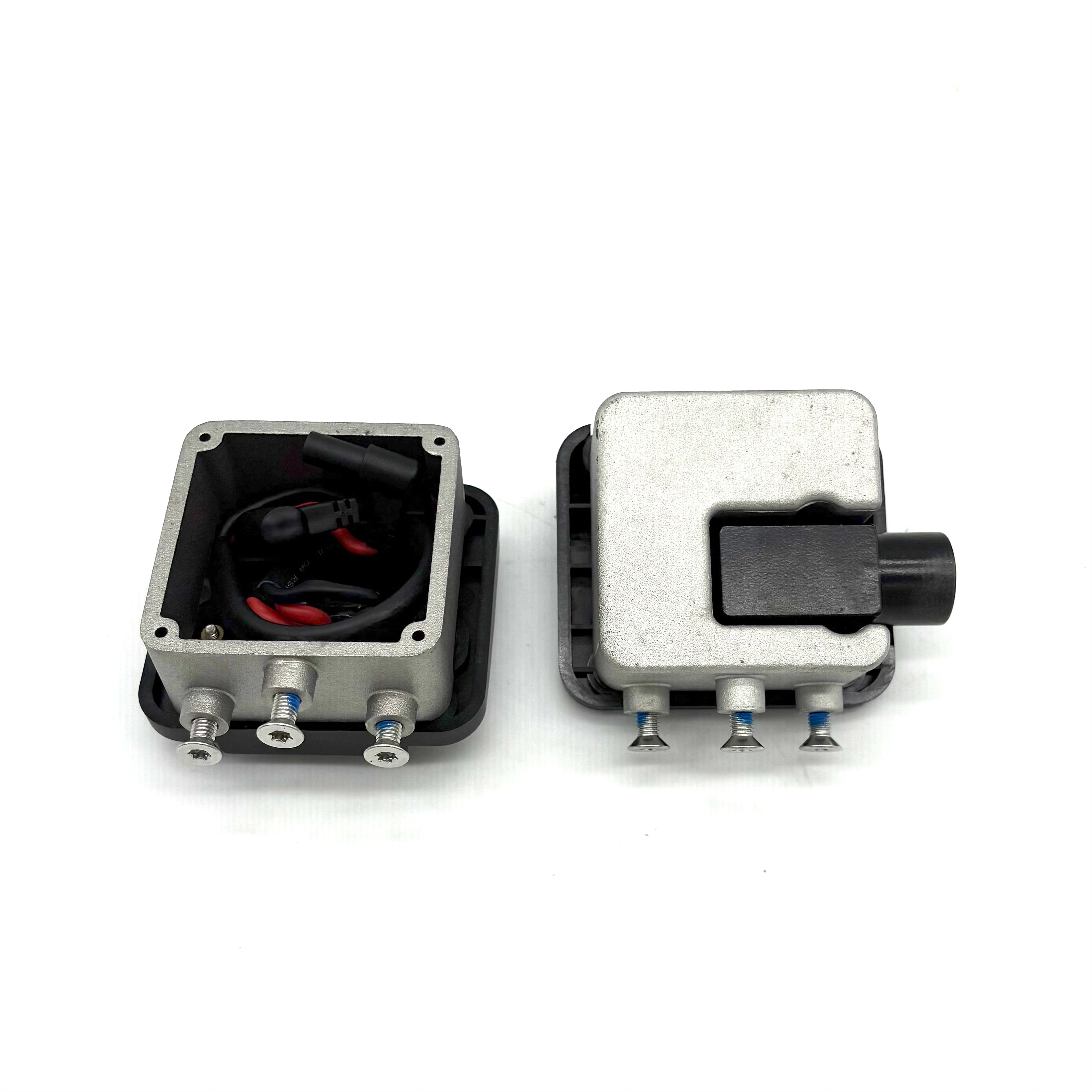 Battery Lock and Connector for Vamoose City Commuter