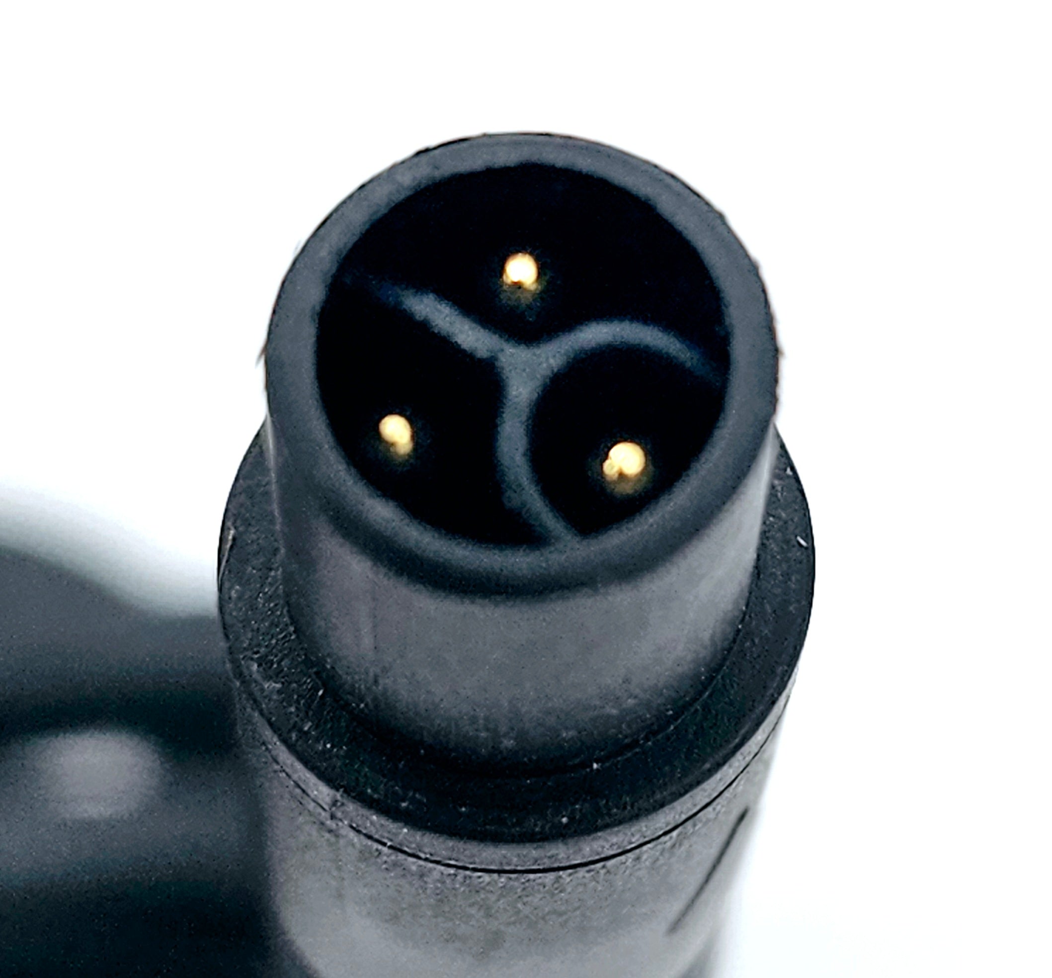 Cargador 4A 52V (58.8)