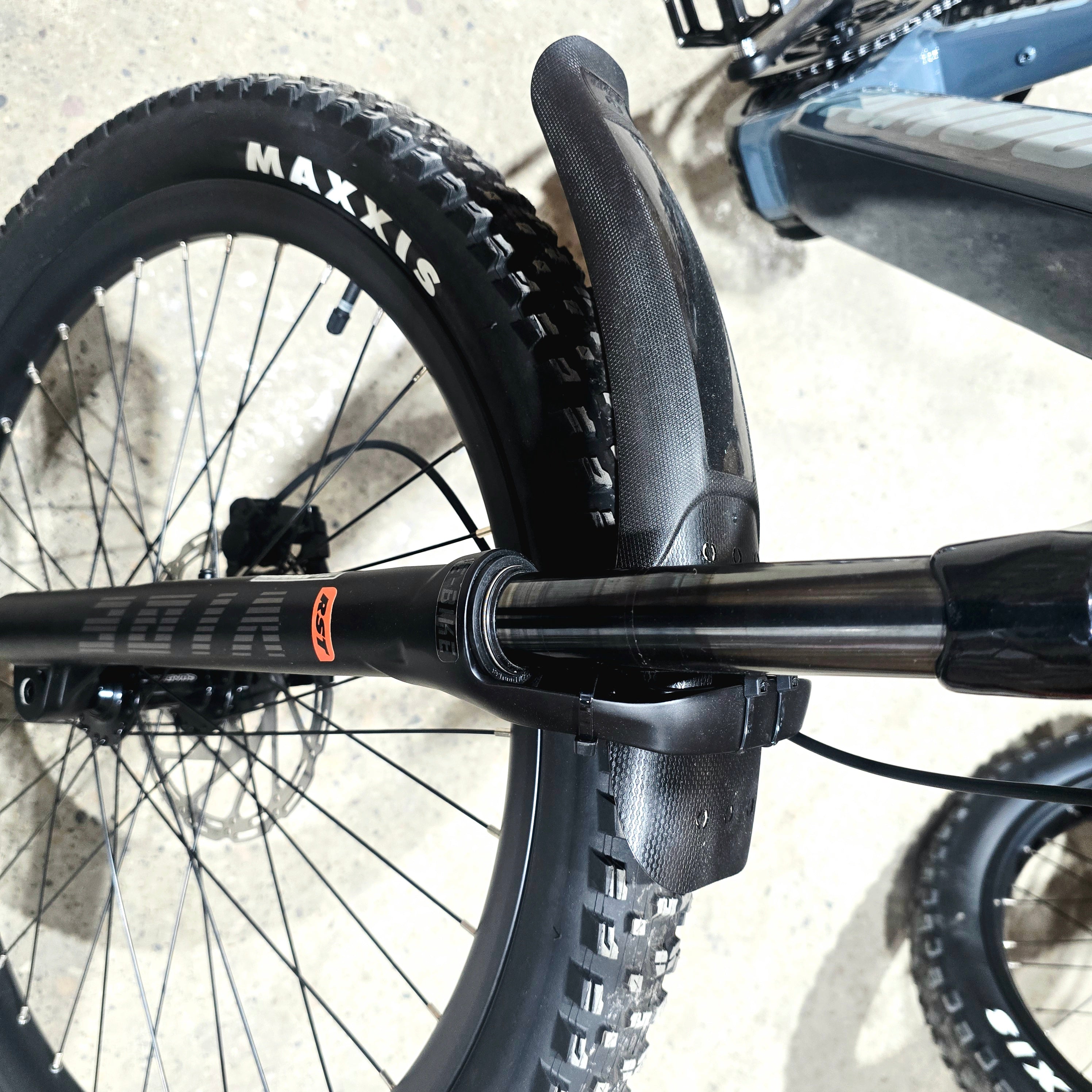 Fender Front Toro Matador